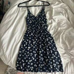 Hollister Blue and White Sleeveless Sundress